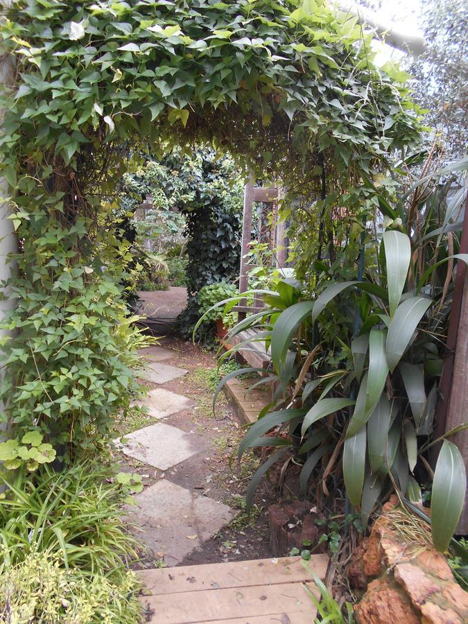 Whispering Pines Bed And Breakfast Collie Exterior foto