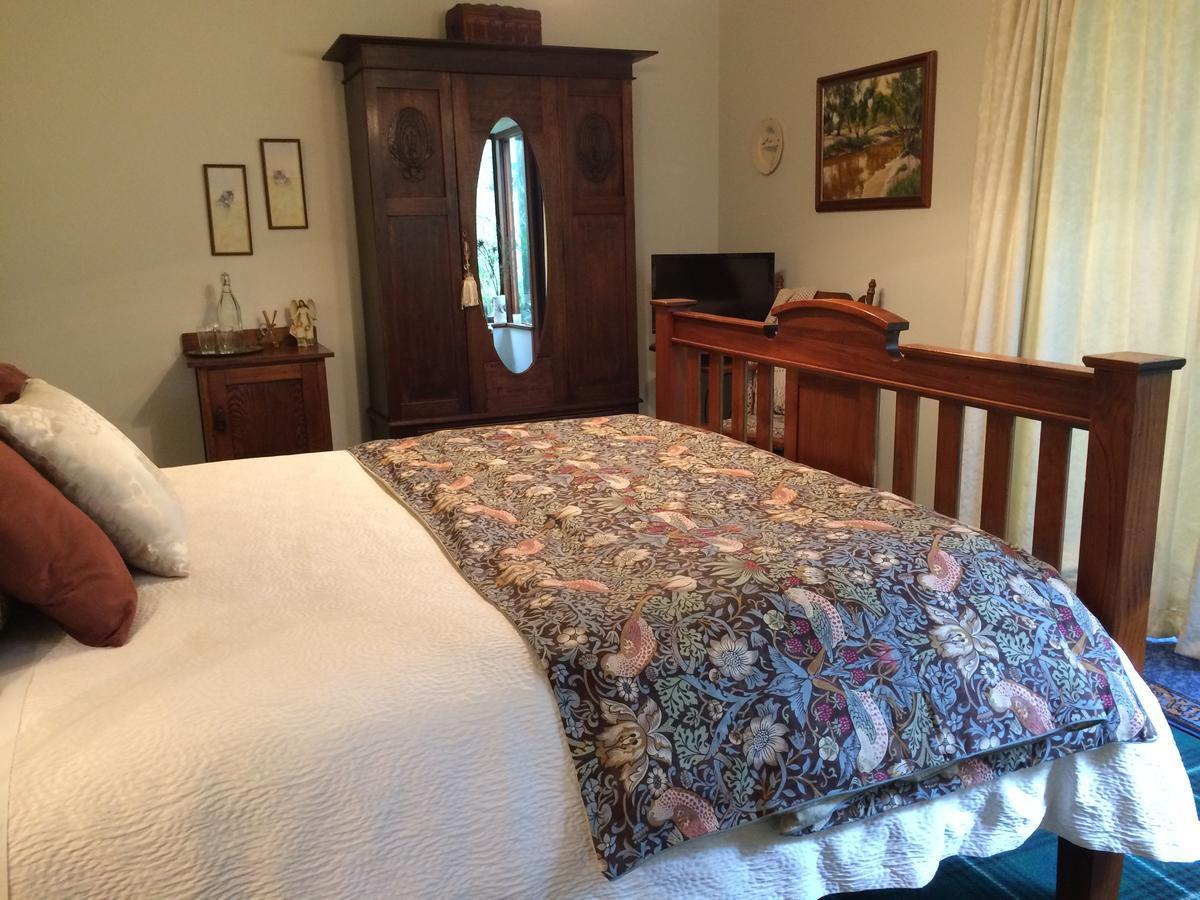 Whispering Pines Bed And Breakfast Collie Exterior foto